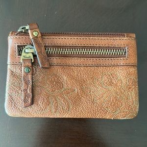 Fossil genuine leather wallet